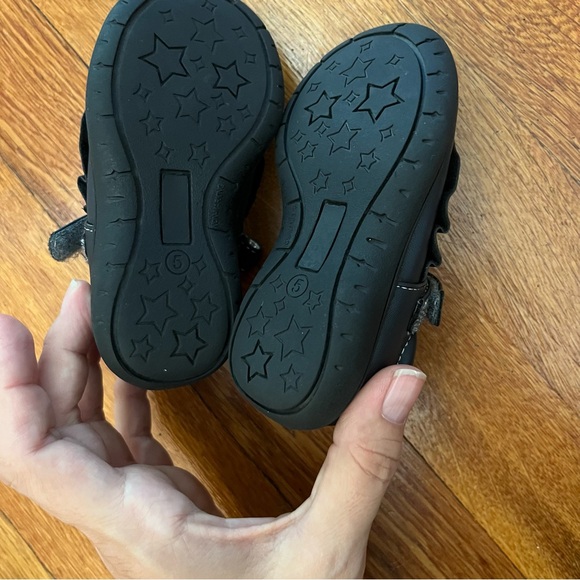 Cat&Jack toddler girl Mary Jane shoes - size 5 - Picture 4 of 4